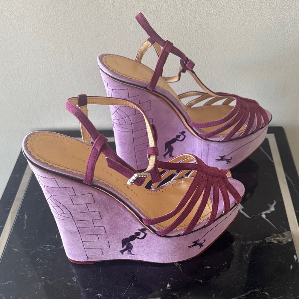 Charlotte Olympia for Bergdorf Goodman Purple suede Wedge Sandals 39 RARE! NEW! - Picture 4 of 8
